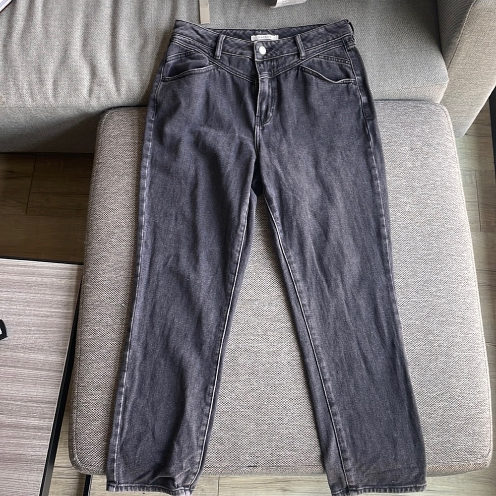 Black mom jeans